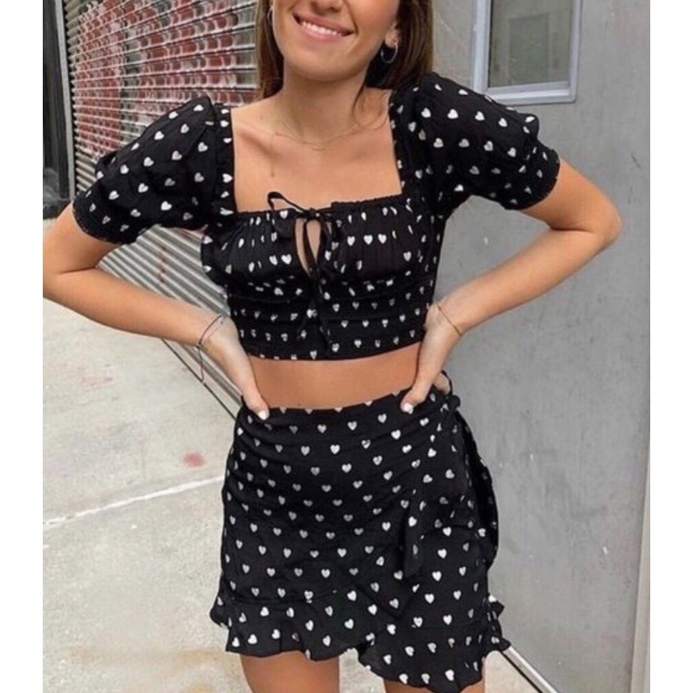 Beach Riot Metallic Heart Daisy Crop Top
